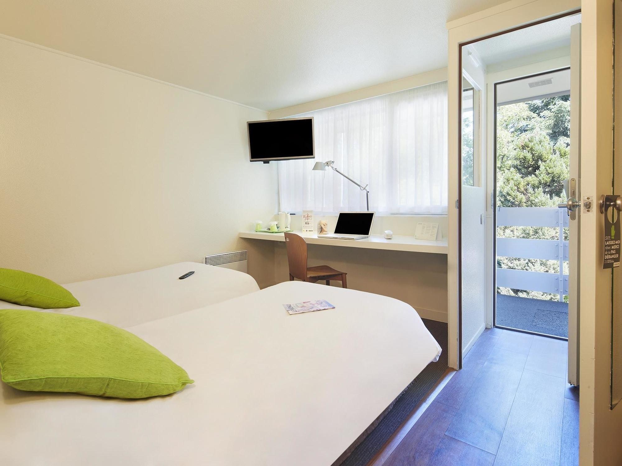 Campanile Orleans - La Source Hotel Exterior photo