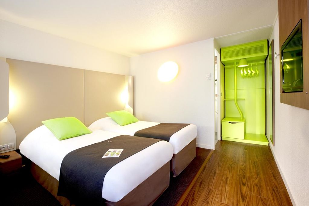 Campanile Orleans - La Source Hotel Exterior photo